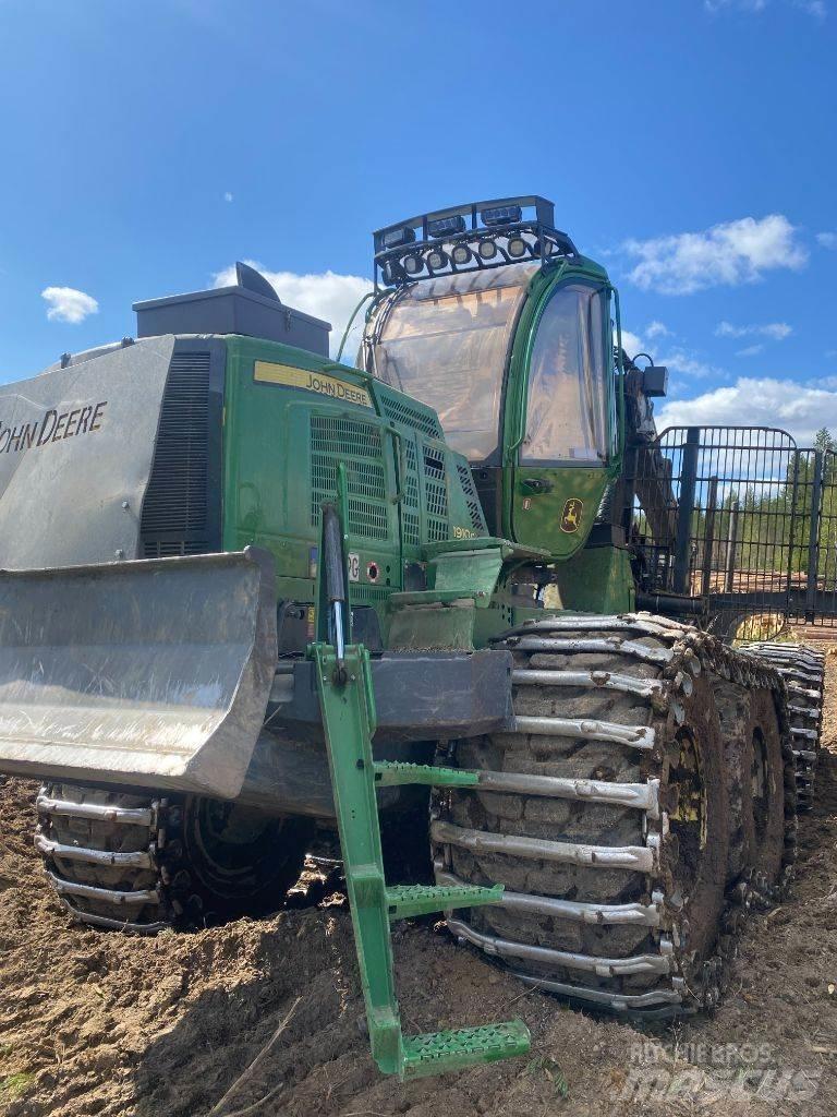 John Deere 1910G Vyvážecí traktory