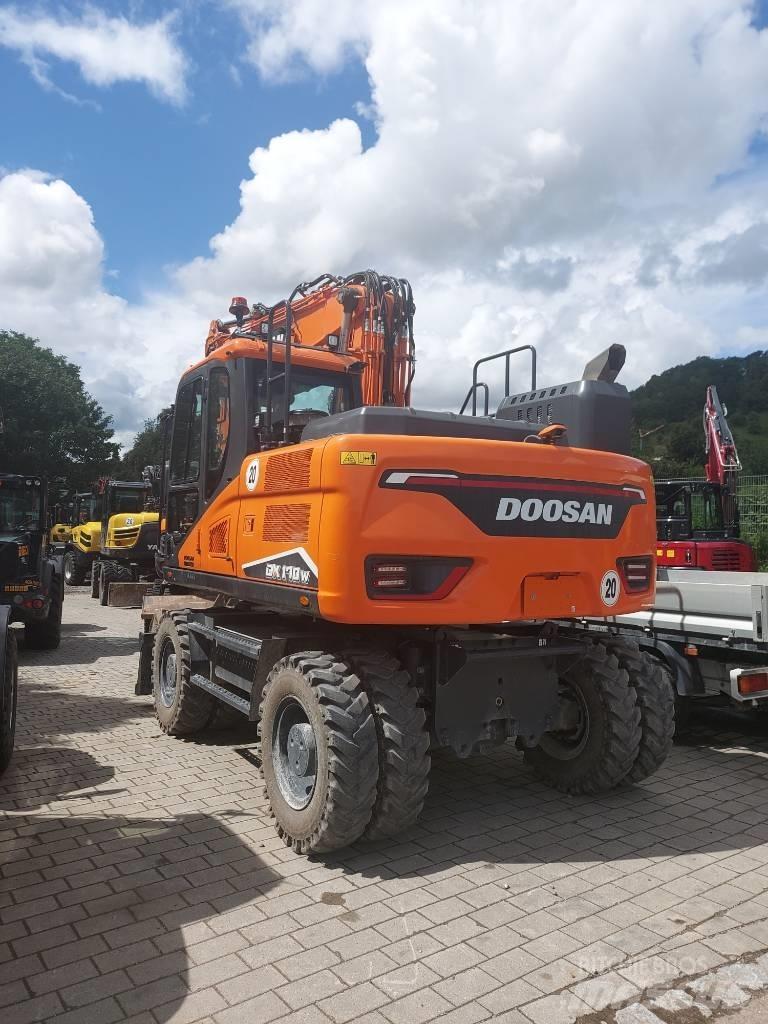 Develon DX 170 W-7 Kolová rýpadla