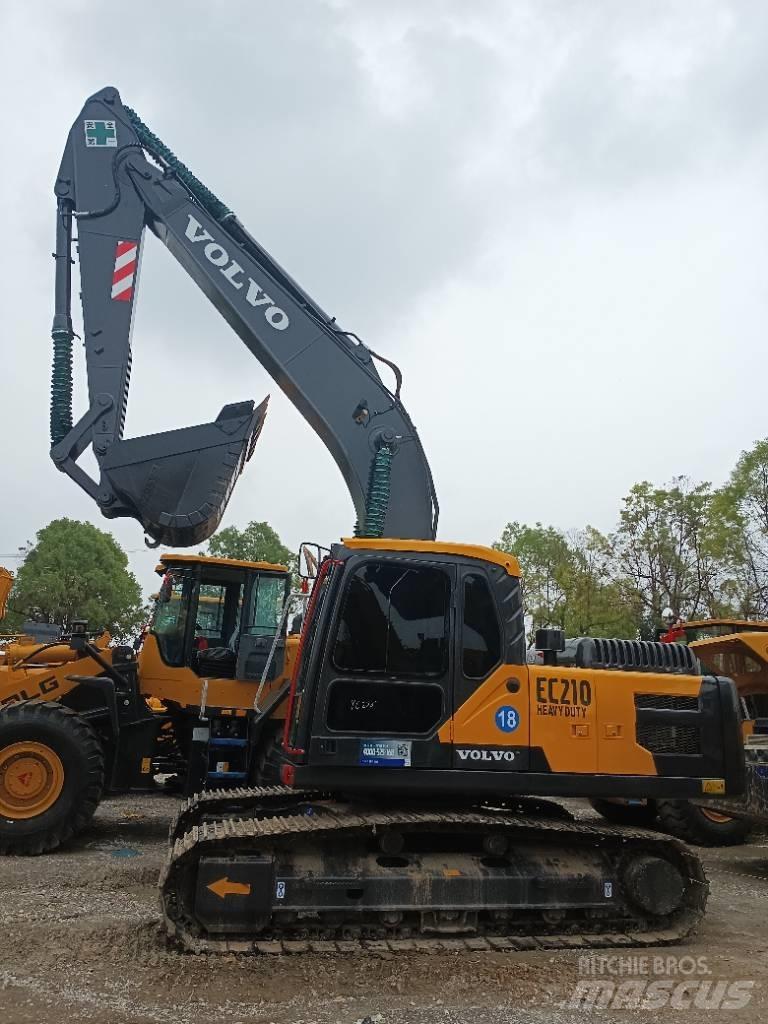 Volvo EC 210 Midi rýpadla 7t - 12t
