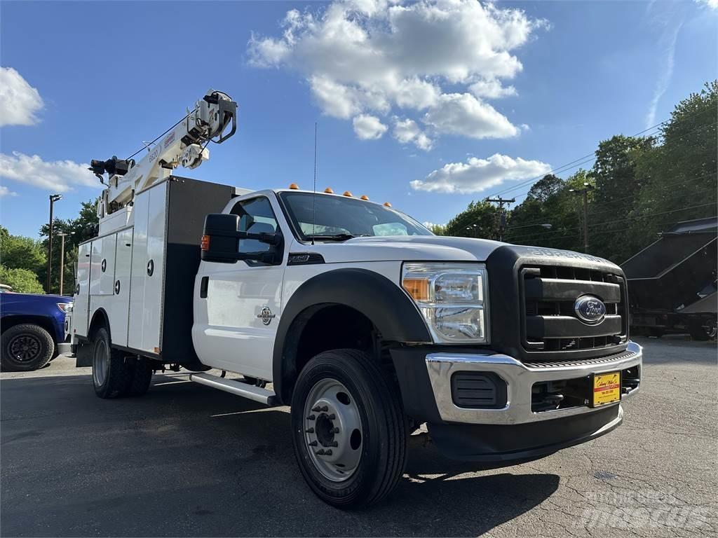 Ford F550 Komunální / Multi-užitková vozidla