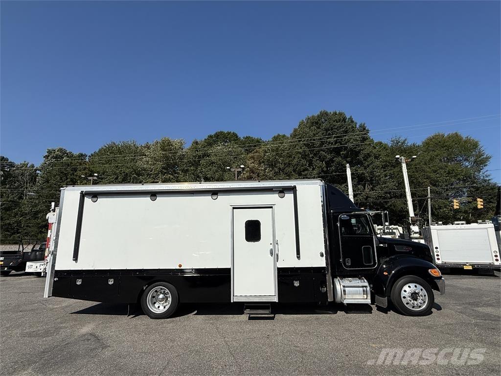 Peterbilt 337 Další