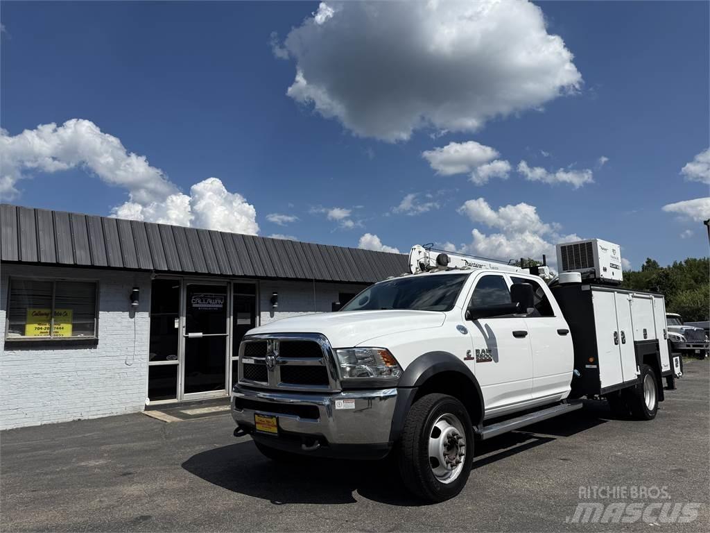 RAM 5500 Komunální / Multi-užitková vozidla