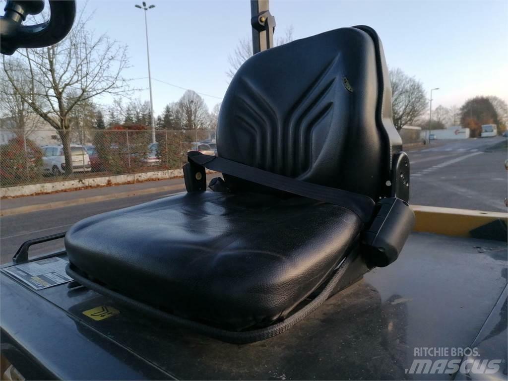 CAT EC25 Další
