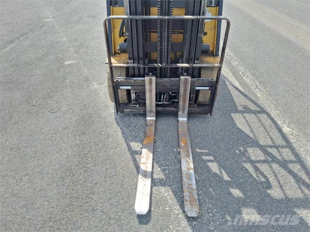 CAT EP25K-PAC Další