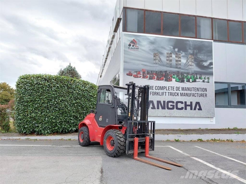 Hangcha TT25-4 Terénní vysokozdvižné vozíky
