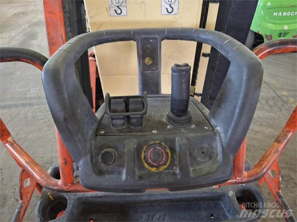 JLG TOUCAN 8E Další zvedače a plošiny