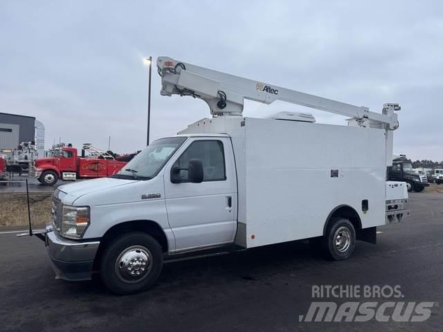 Ford E350 ALTEC Další