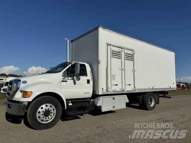Ford F750 Drtiče odpadu