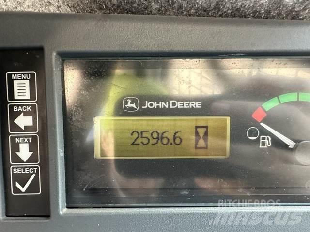 John Deere 331G Stavebnictví - ostatní