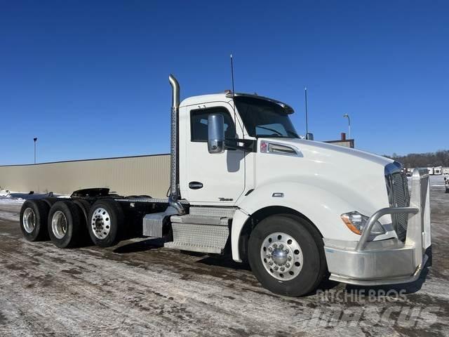 Kenworth T680 Další
