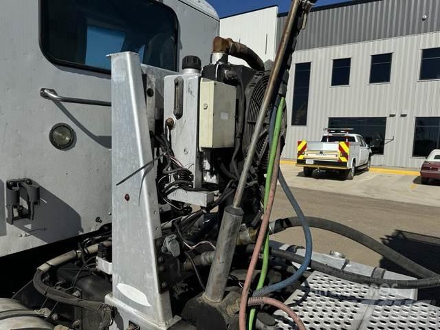 Kenworth T880 Další