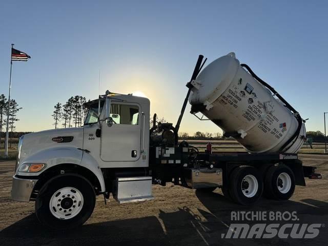 Peterbilt 335 Další
