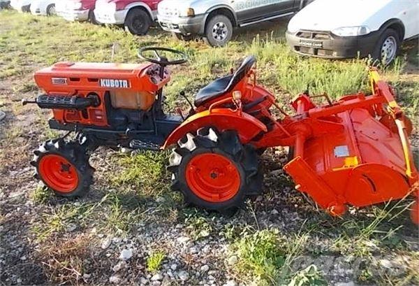Kubota 6001 di '04 Traktory