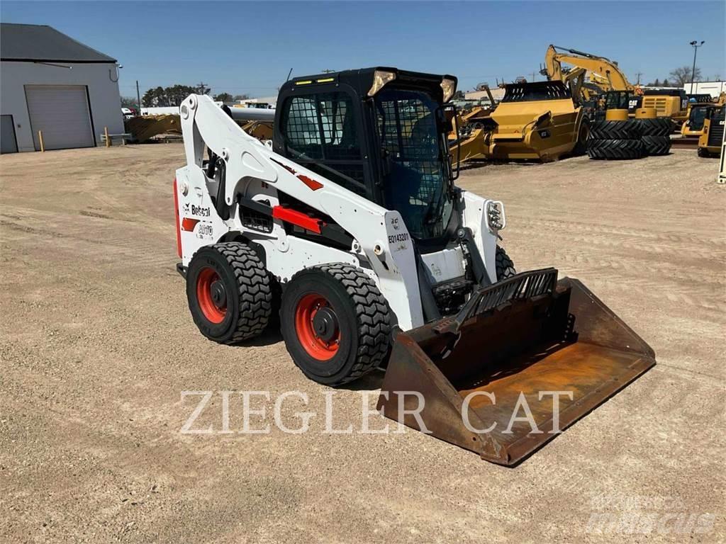 Bobcat A770 Smykem řízené nakladače