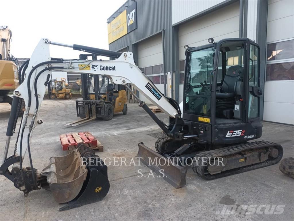 Bobcat E35Z Pásová rýpadla