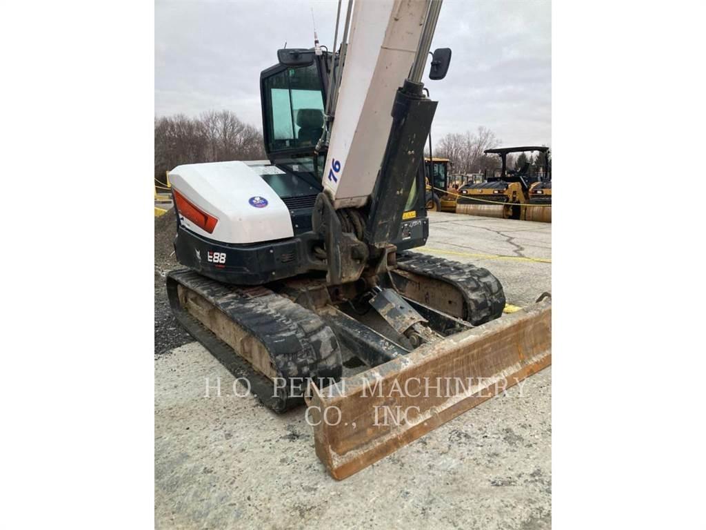 Bobcat E88 Pásová rýpadla
