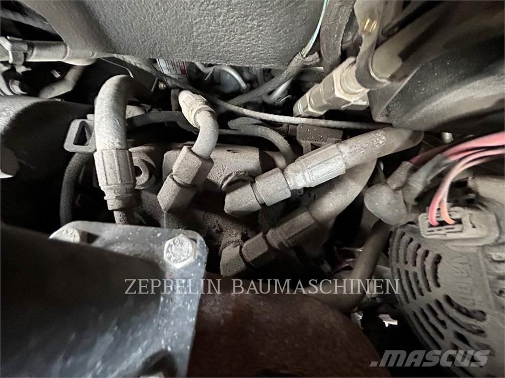 Bobcat S100 Smykem řízené nakladače