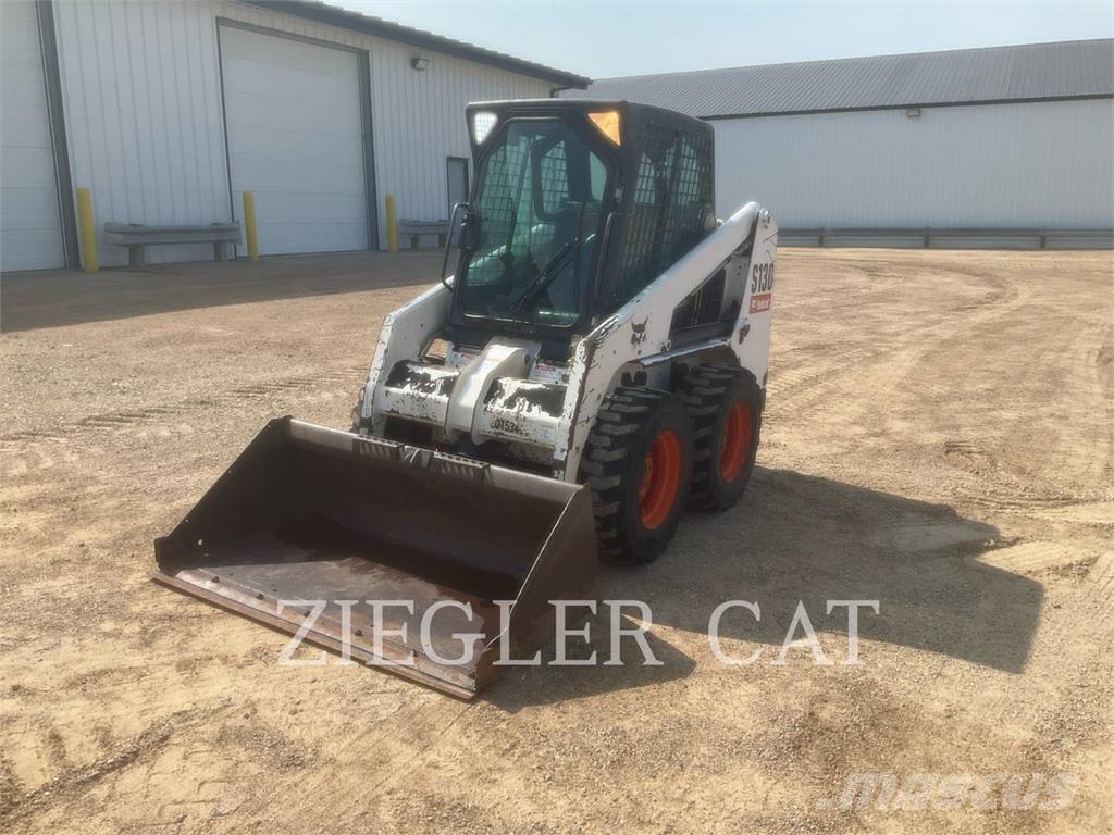 Bobcat S130 Smykem řízené nakladače