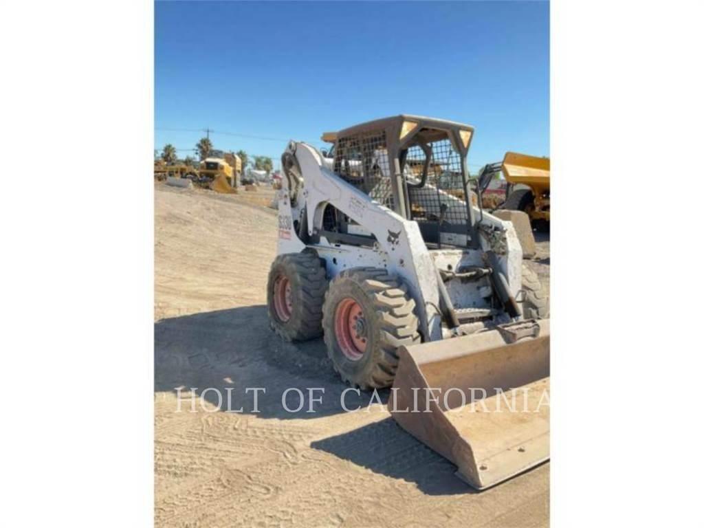 Bobcat S330 Smykem řízené nakladače