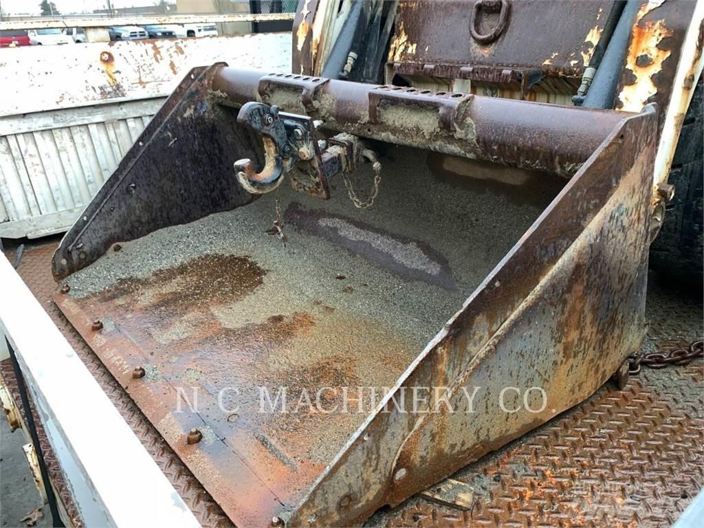 Bobcat S450 Smykem řízené nakladače