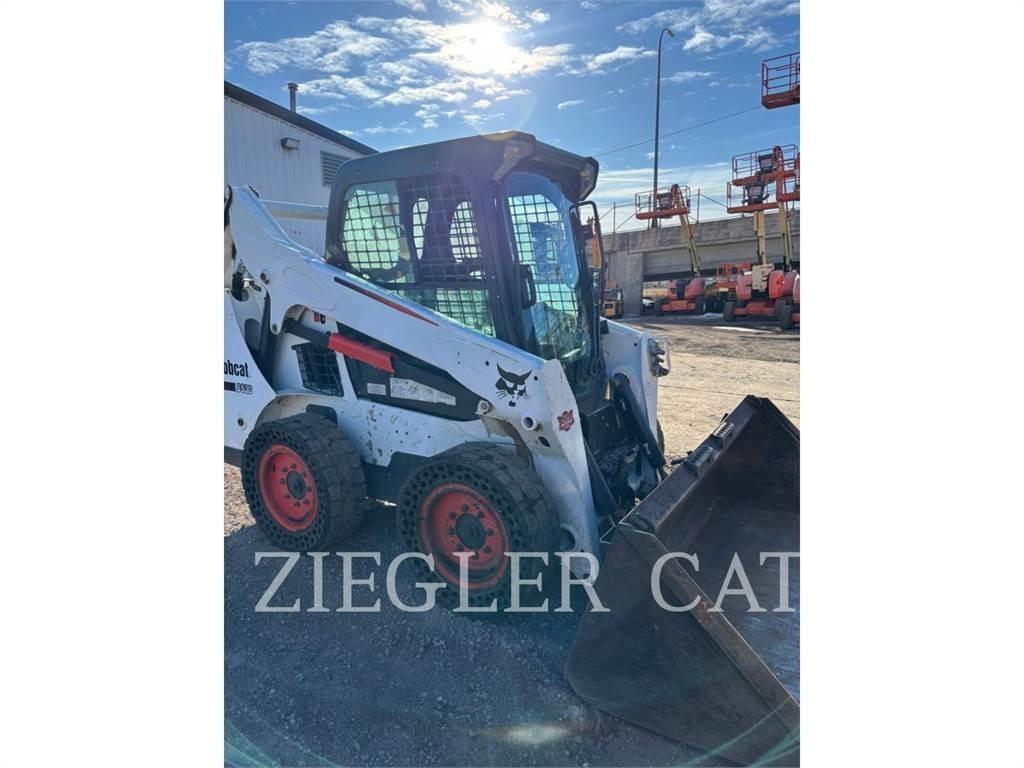 Bobcat S530 Smykem řízené nakladače
