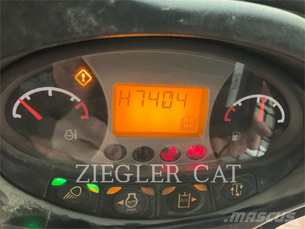Bobcat S550_US Smykem řízené nakladače