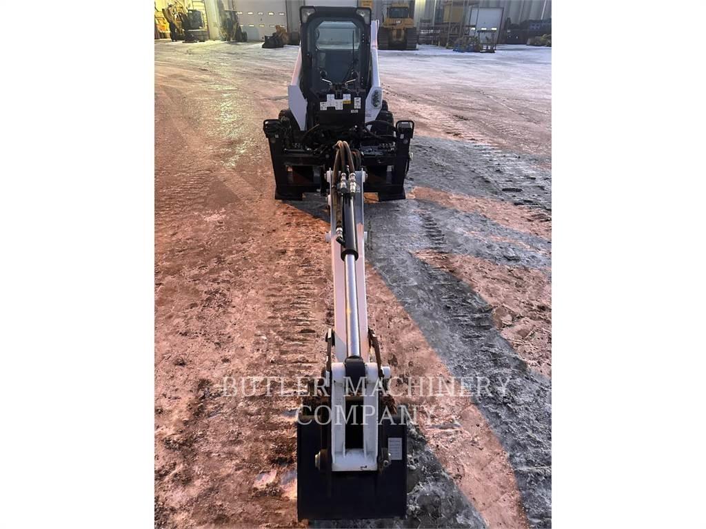 Bobcat S590 Smykem řízené nakladače