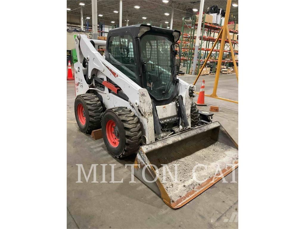 Bobcat S770 Smykem řízené nakladače
