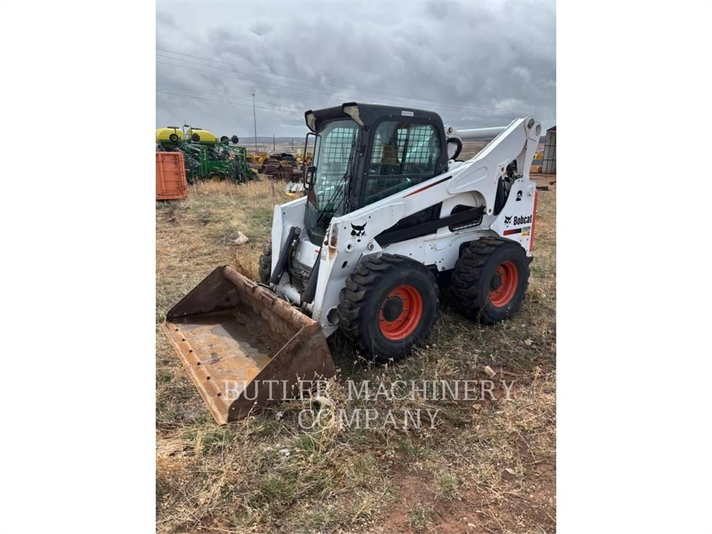 Bobcat S850 Smykem řízené nakladače