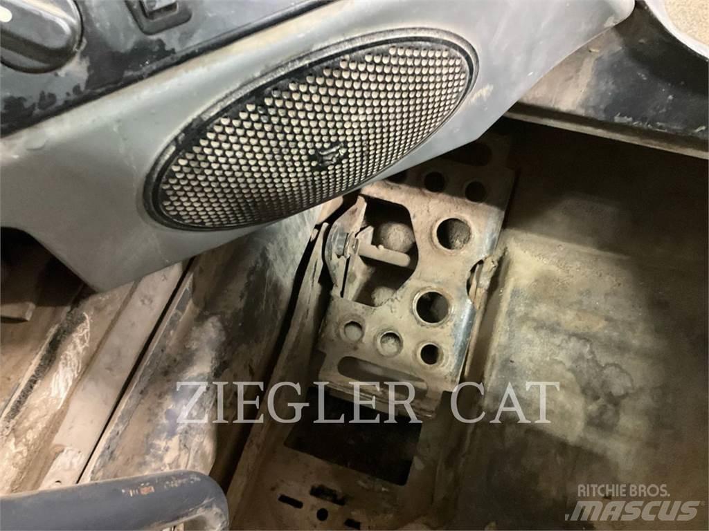 Bobcat T595 Pásové nakladače