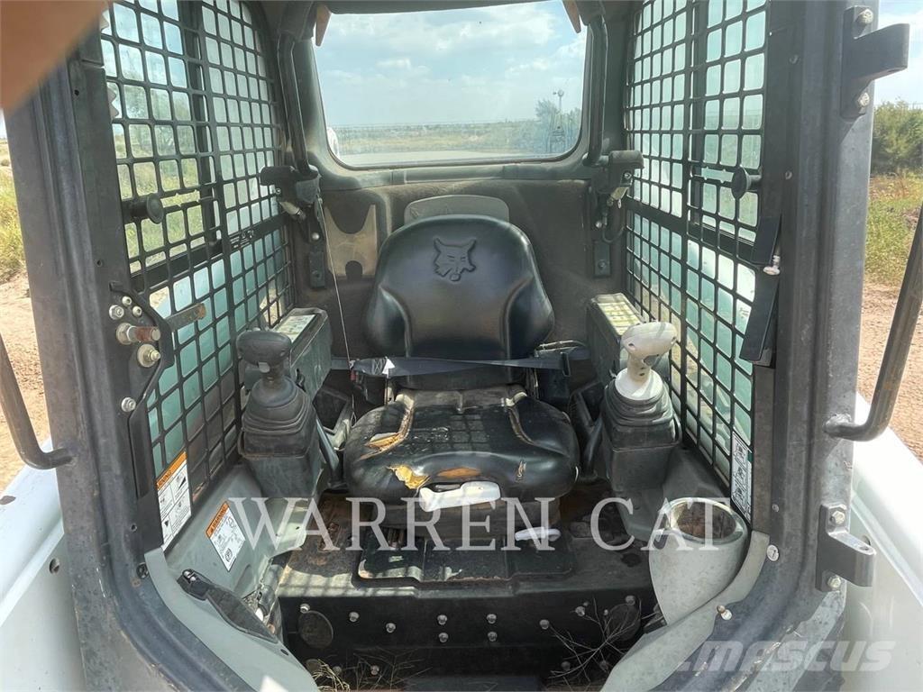 Bobcat T630 Smykem řízené nakladače