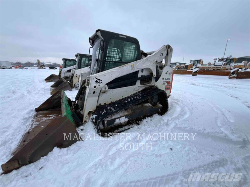Bobcat T740 Pásové nakladače