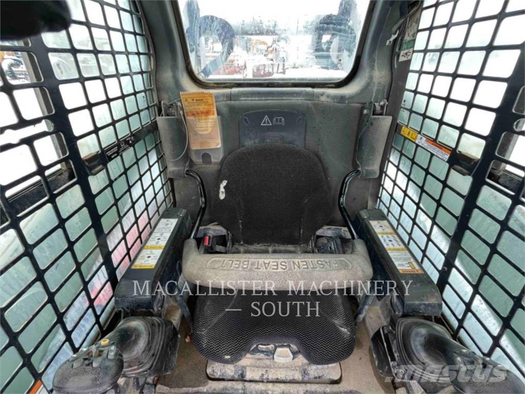 Bobcat T740 Pásové nakladače