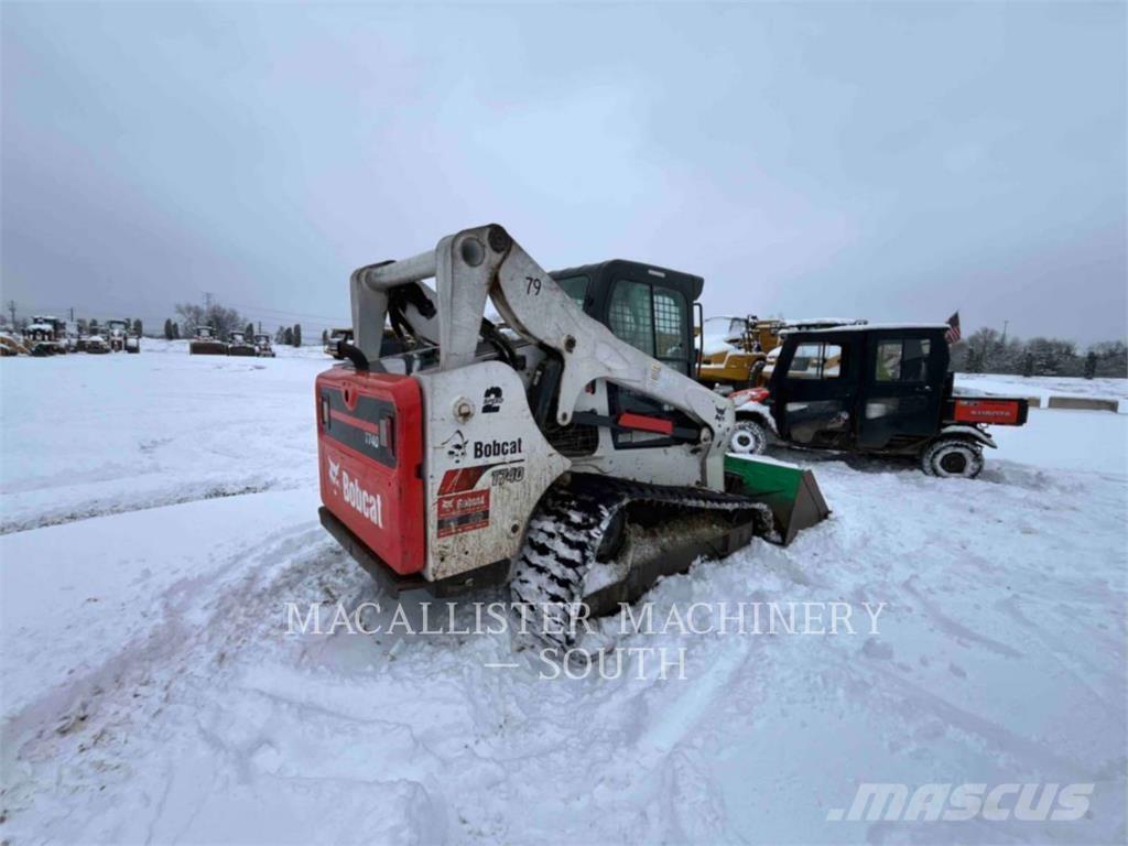 Bobcat T740 Pásové nakladače