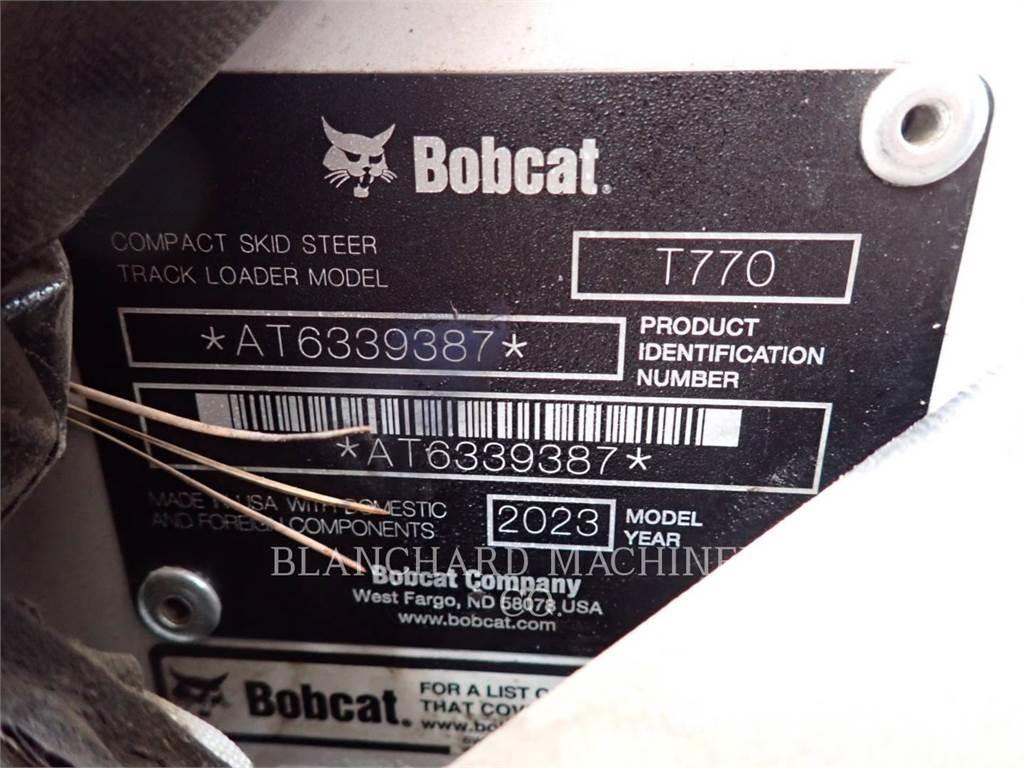 Bobcat T770 Pásové nakladače