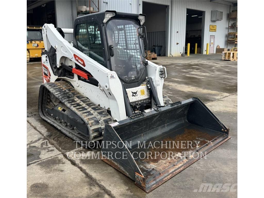 Bobcat T770 Smykem řízené nakladače