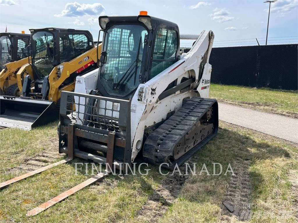 Bobcat T870 Smykem řízené nakladače