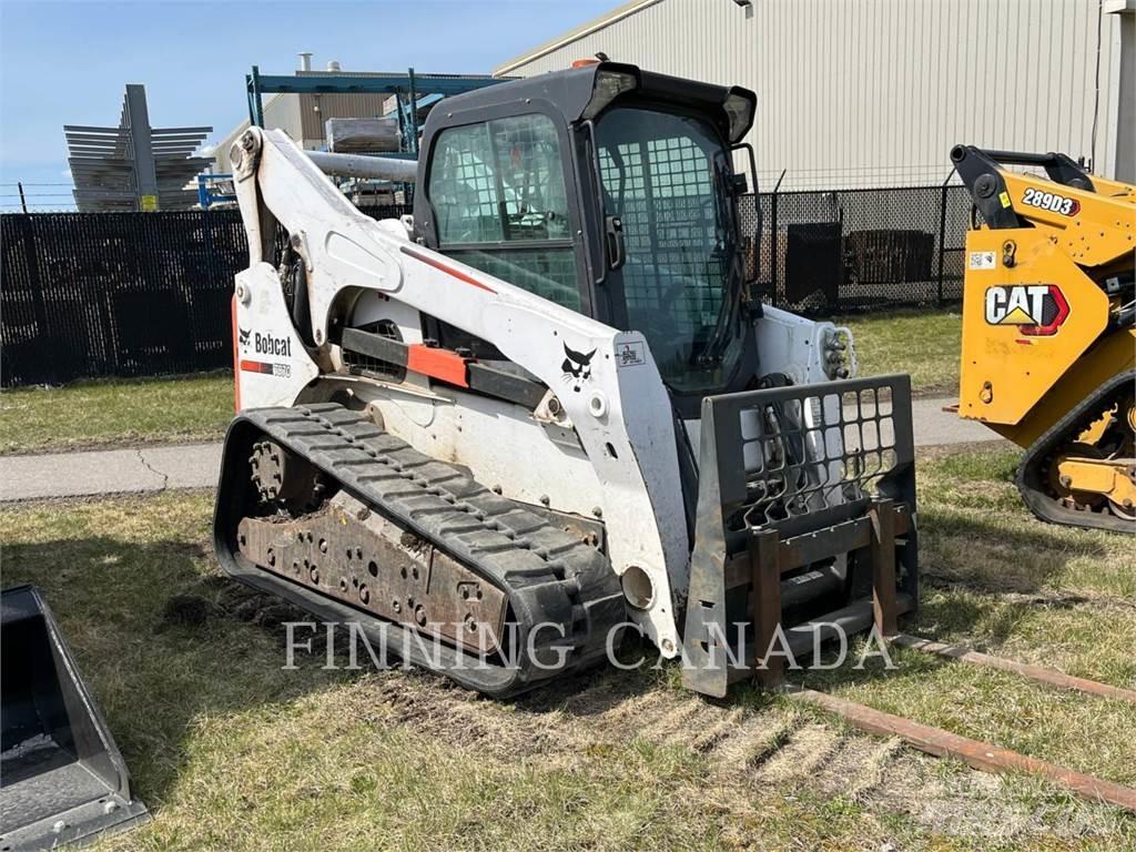Bobcat T870 Smykem řízené nakladače