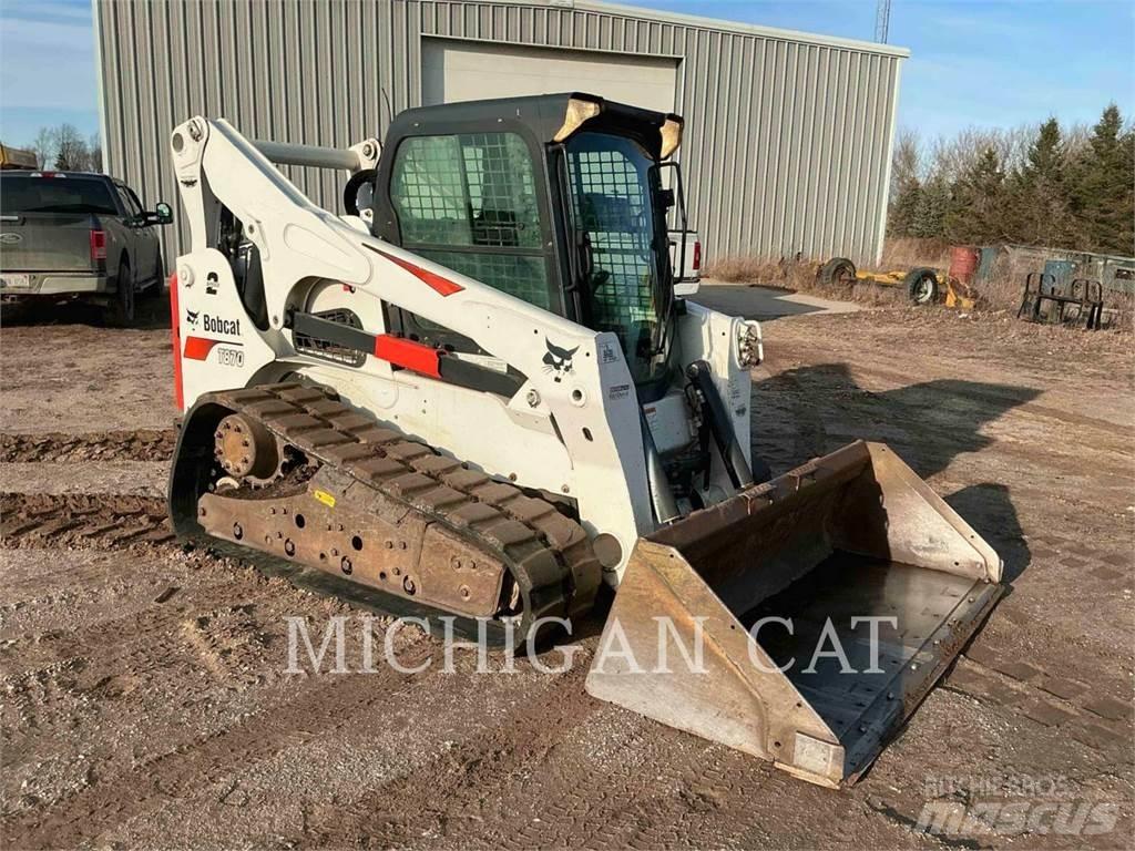 Bobcat T870 Smykem řízené nakladače