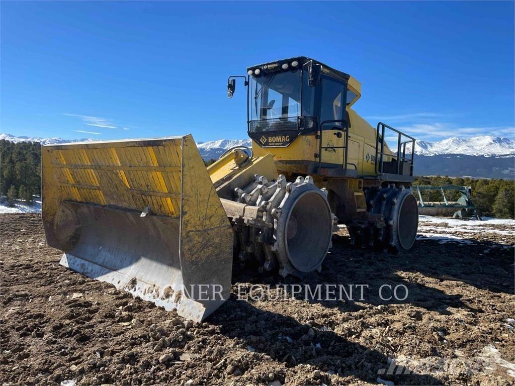Bomag BC573RB-4 Půdní kompaktory
