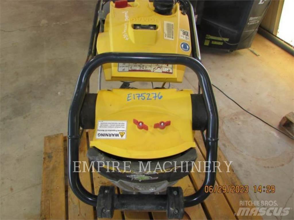 Bomag BT50 Kolové nakladače