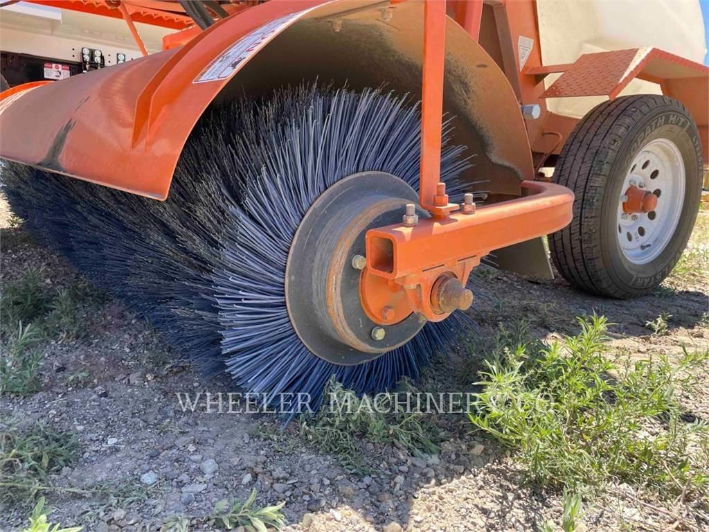Broce BROOM 4 Zametací stroje