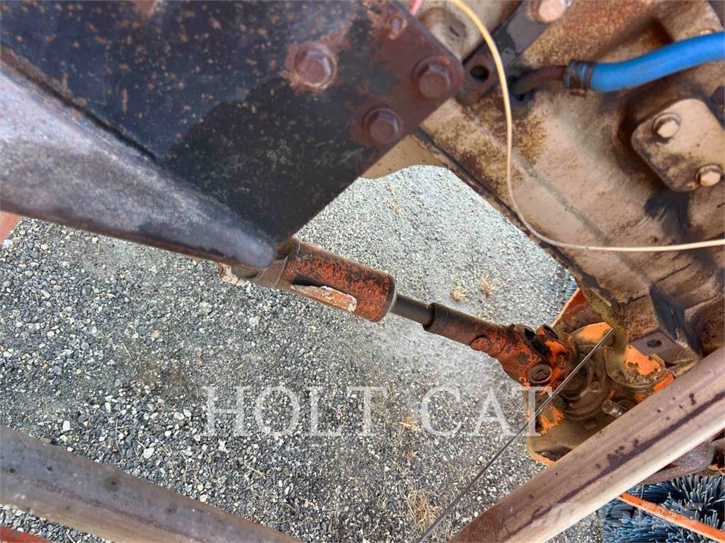 Broce RJ350 Zametací stroje