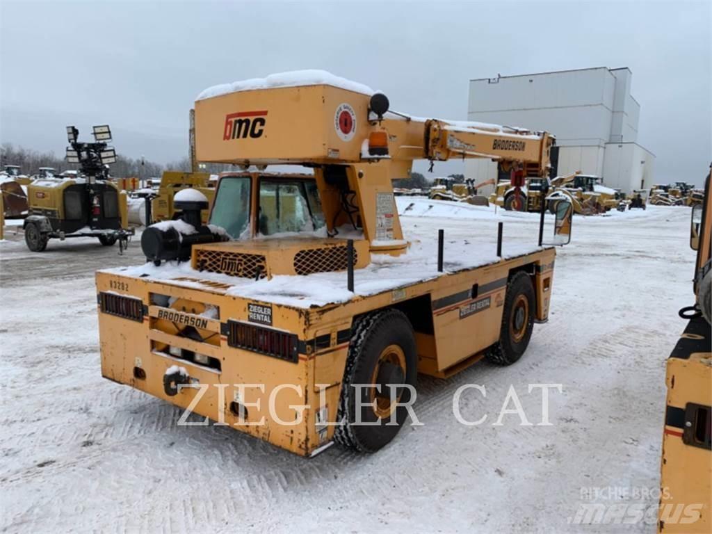 Broderson CRANE IC803J Univerzální terénní jeřáby