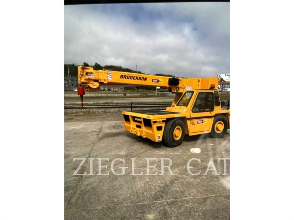 Broderson CRANE IC803J Univerzální terénní jeřáby