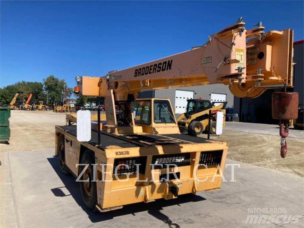 Broderson CRANE IC803J Univerzální terénní jeřáby