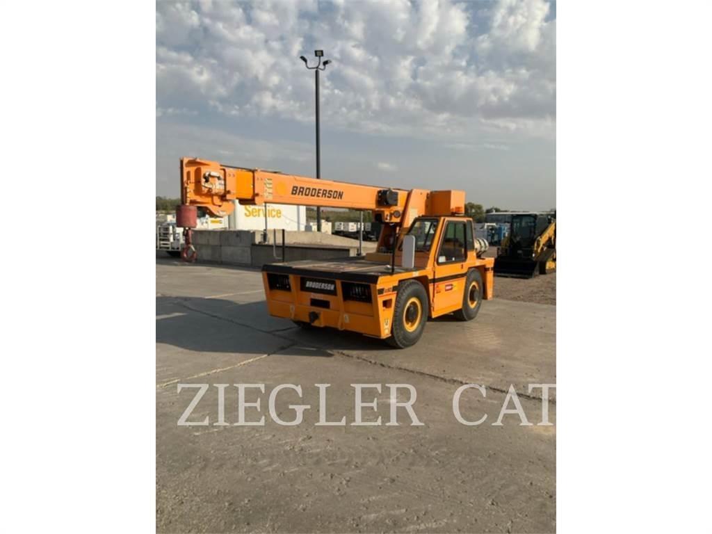 Broderson CRANE IC803L Univerzální terénní jeřáby