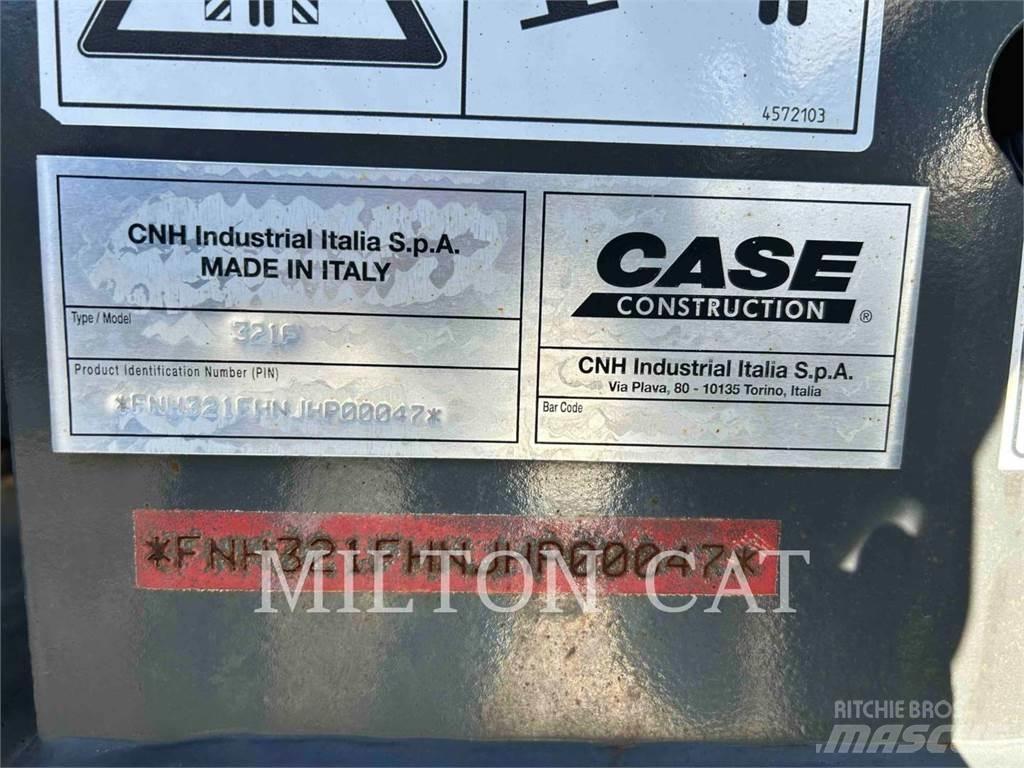 CASE 321F Mininakladače