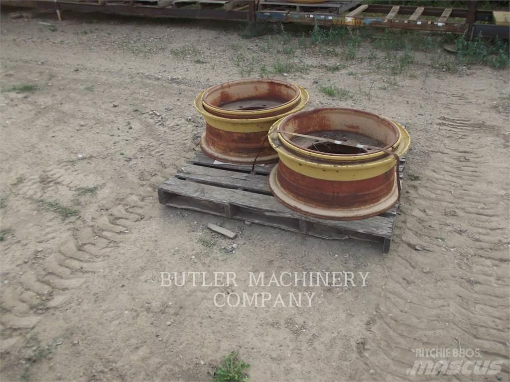 CAT 10.00X24 RIMS (2) Pneumatiky, kola a ráfky