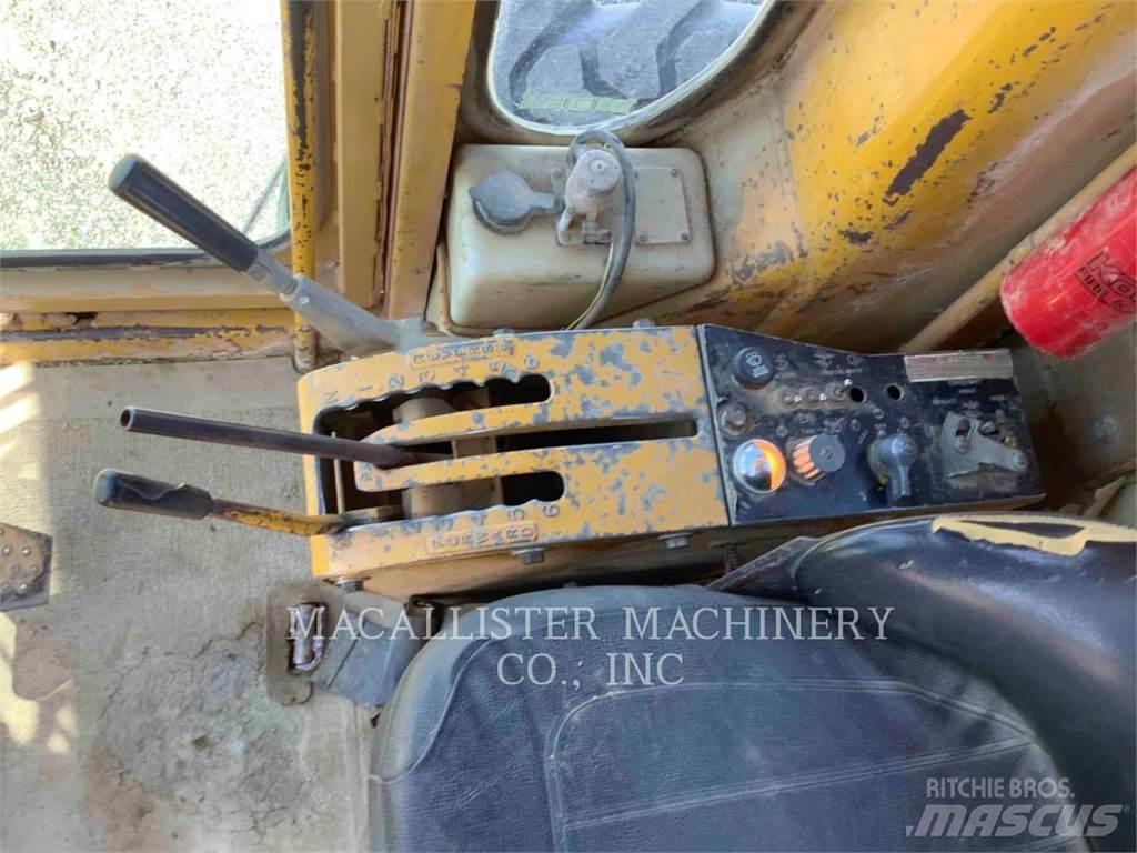 CAT 120 G Grejdry